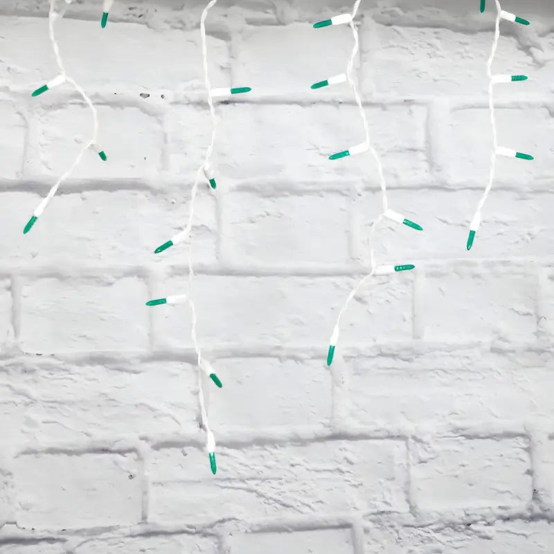 70 M5 Green LED Icicle Lights - Christmas Lights