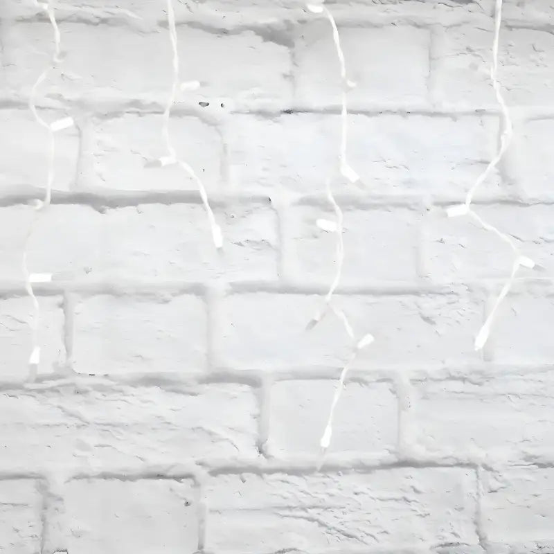 70 M5 Warm White DreamSpark Slow Fade LED Icicle Lights - Christmas Lights