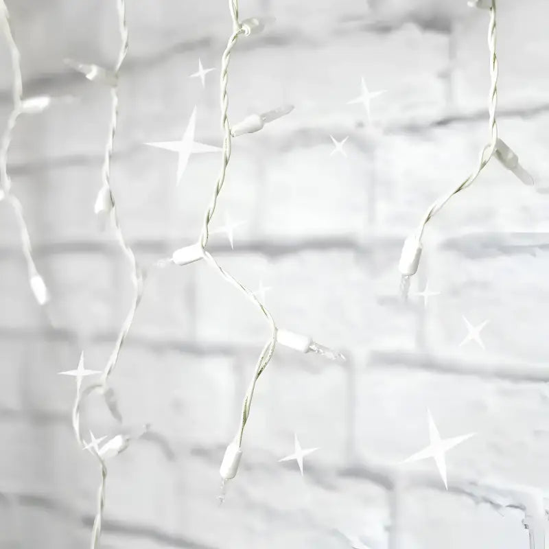 70 M5 Warm White Twinkle LED Icicle Lights Christmas Lights