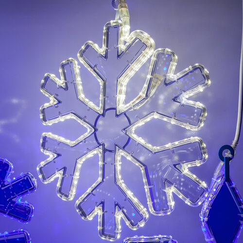 16" Cool White 18 Point Snowflake with Clear Acrylic Center