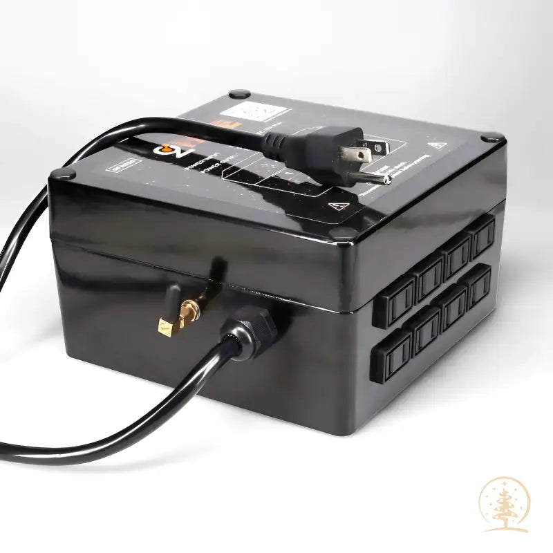 GFade - 8 Channel Fully Programmable Christmas Light Chase Controller - Now w/ GFade Sync! - Christmas Light