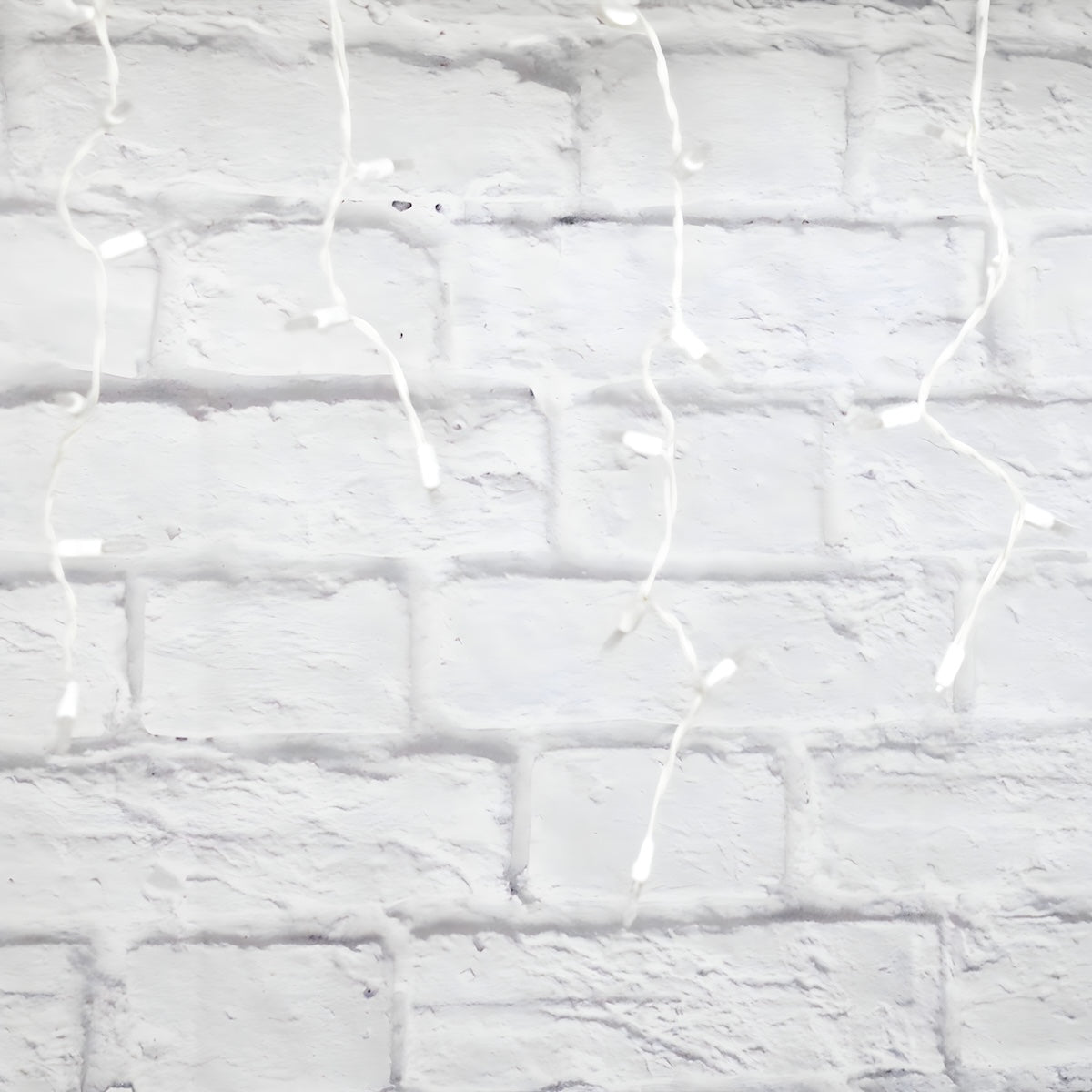 M5 Warm White LED Icicle Lights 70 Bulbs 7.5ft Long White Wire - Christmas Lights