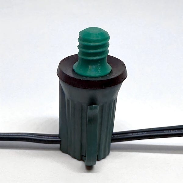 Socket Stuffer Screw In Socket Covers Seals for Empty C7 and C9 Sockets Green Pack of 25 - Christmas Light Installation