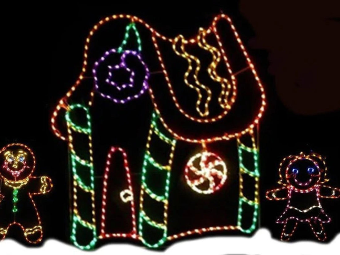 How To Decorate Your Yard for The Holidays with Wireframes, Displays, and Yard Art