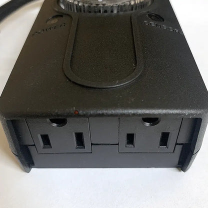 2 Outlet 15 Amp Outdoor Photocell Timer - Christmas Light Installation Accessories