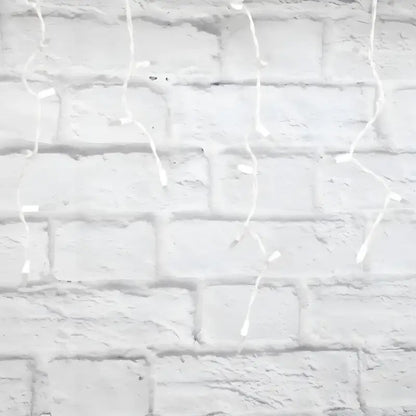 70 M5 Warm White DreamSpark Slow Fade LED Icicle Lights - Christmas Lights