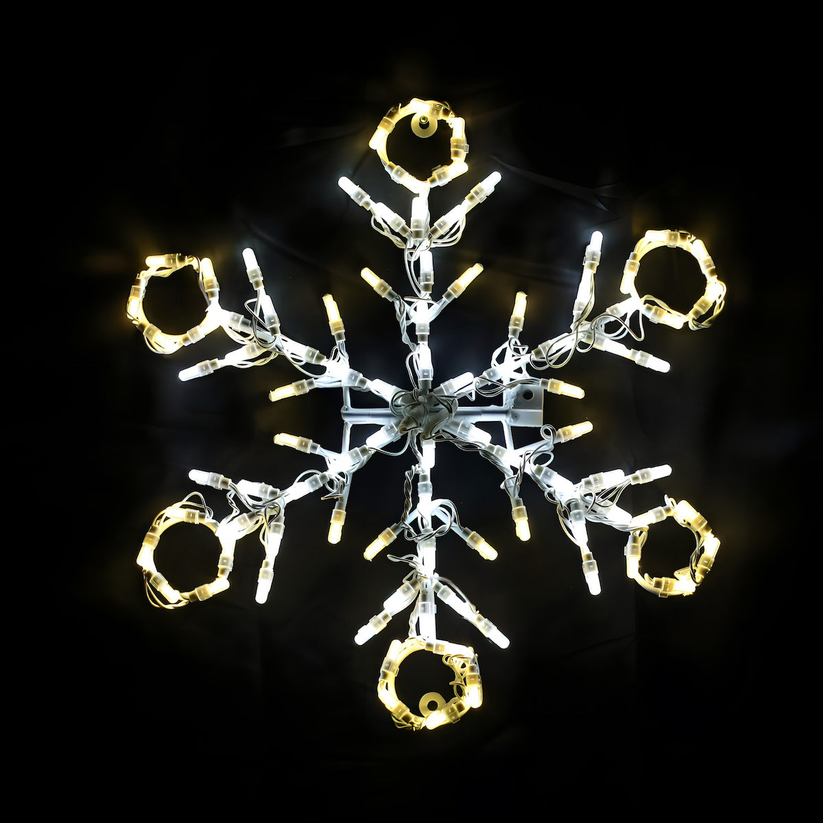 Warm white snowflake lights hotsell