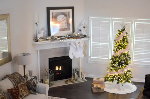 How to Decorate Your First Home for Christmas