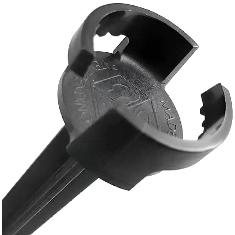 Clips 5’’ Lawn Speed Stake Yard Stake Pack of 25 - Christmas Light Installation Accessories