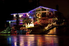 4 Tips for Hanging Your LED Christmas Lights