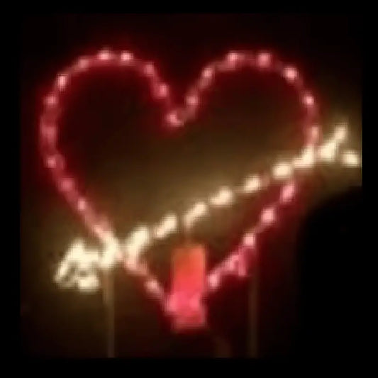 Heart with Arrow - Wireframes Displays and Yard Art