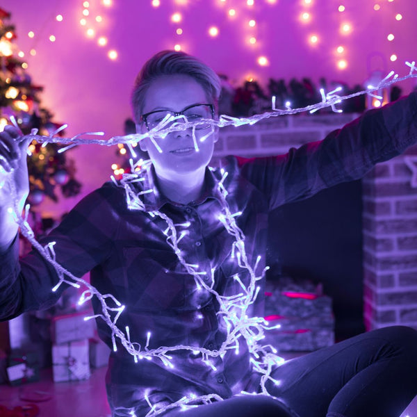 How Many Lights To Put on a Christmas Tree