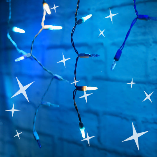 M5 LED Smooth Fade LED Icicle Lights DreamSpark Arctic 70 Bulbs 7.5ft Long White Wire - Christmas Lights