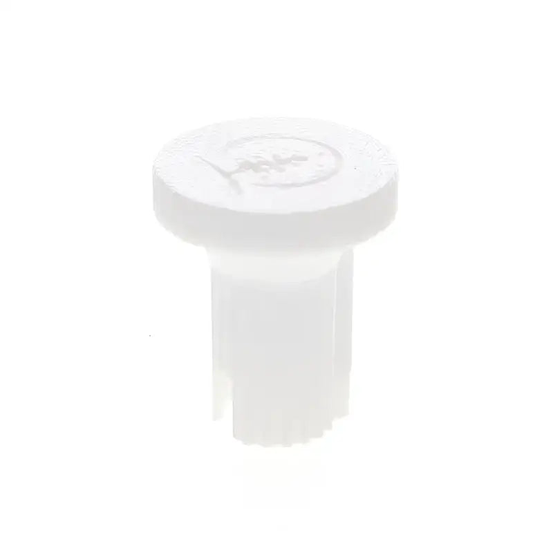 Socket Stuffer Screw In Socket Covers Seals for Empty C7 Sockets White Pack of 25 - Christmas Light Installation